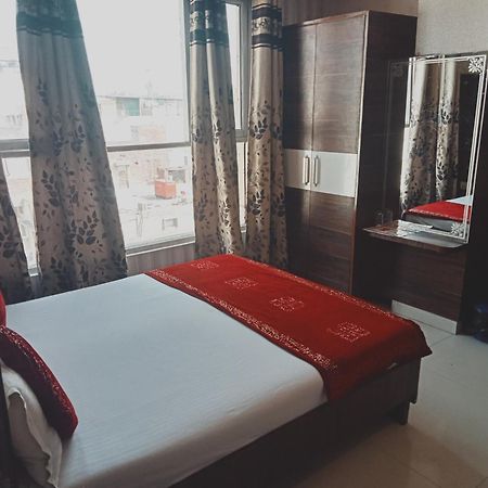 Hotel Robin Inn Amritsar Ngoại thất bức ảnh