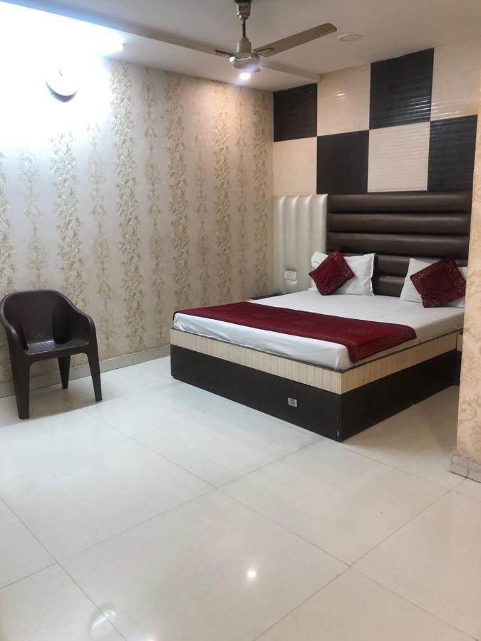 Hotel Robin Inn Amritsar Ngoại thất bức ảnh